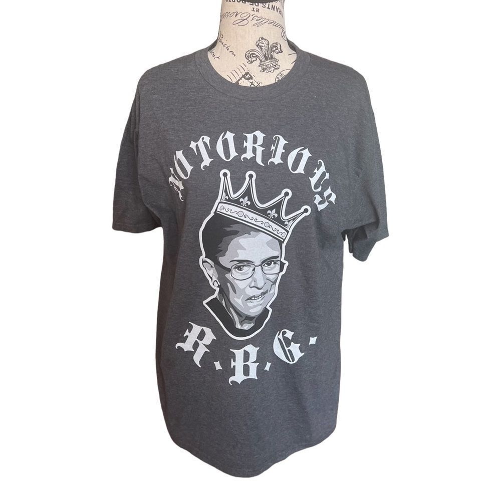 Women’s Notorious RBG Ruth Bader Ginsburg Grey Short Sleeve T Size Large
